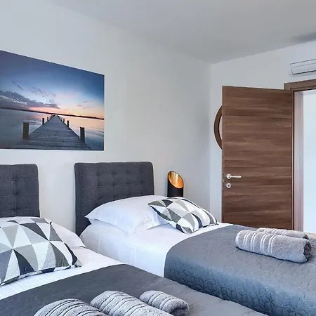 Holiday home Ani *