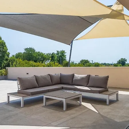 Holiday home Ani Pula